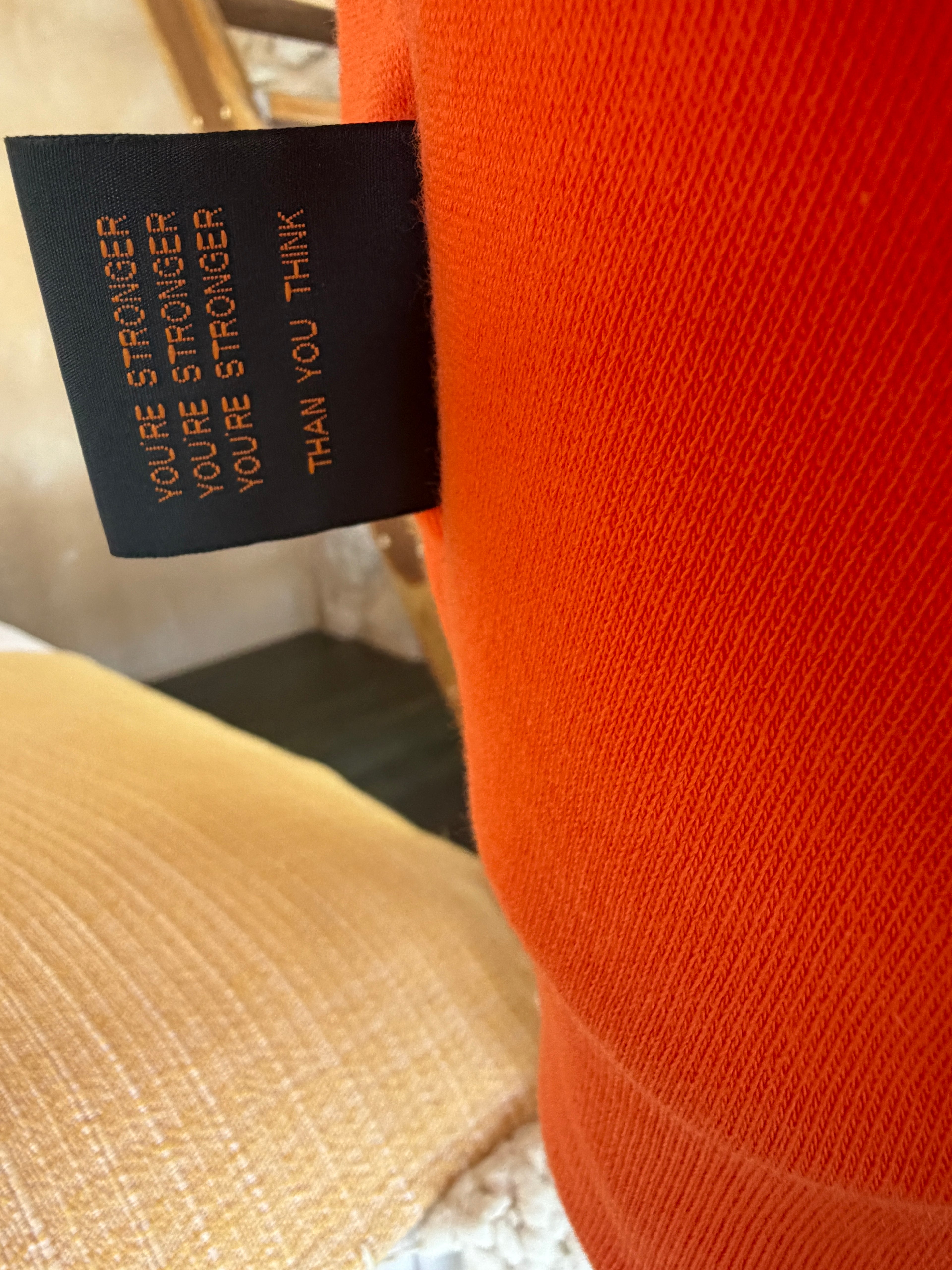 đ„ RAZIEL â Ădition Hermit
Tarot de LA Connaissance- Orange incandescent.