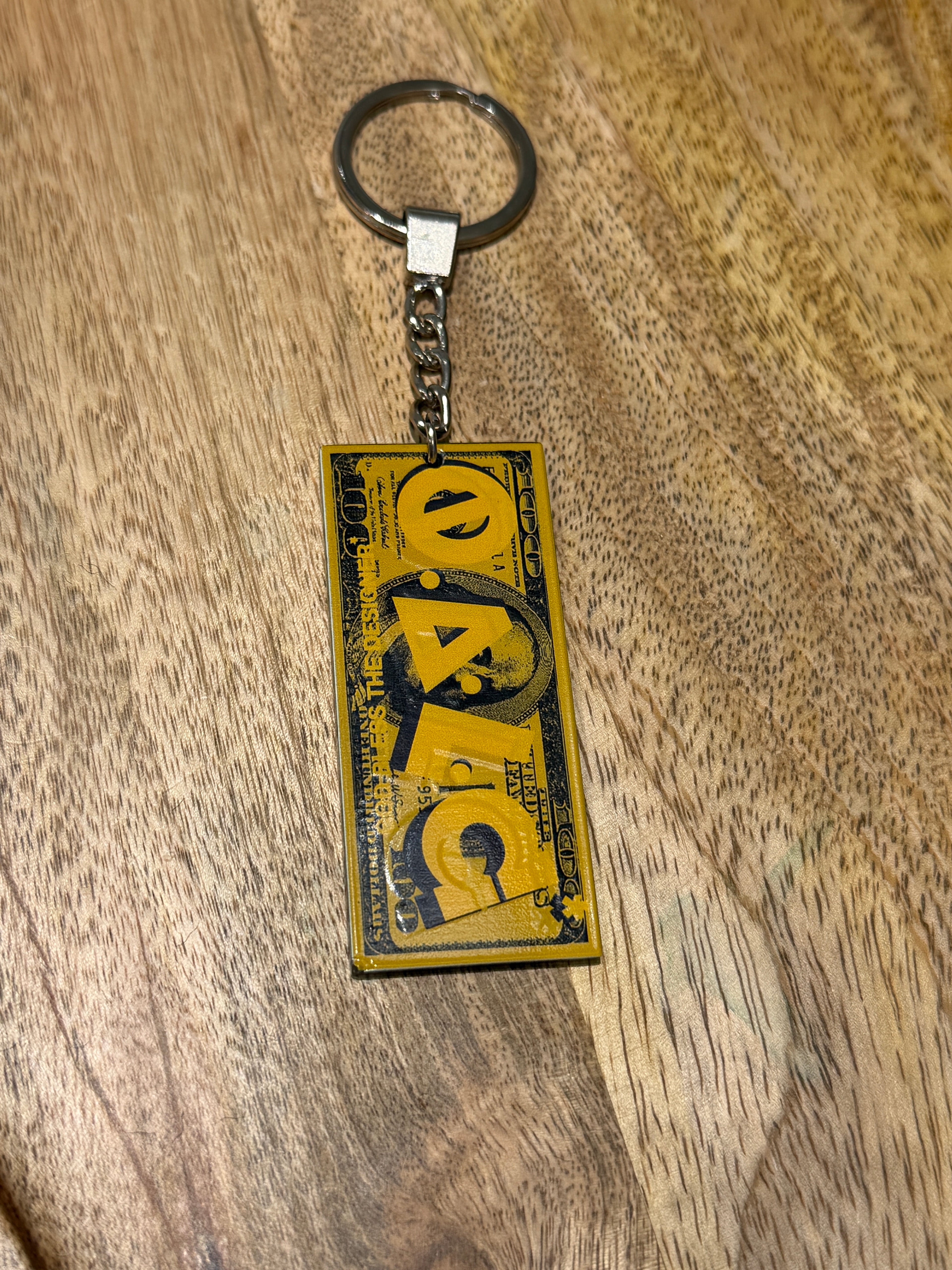 Porte-clé SHEFA KEY Full Yellow – Édition Mythique de L&