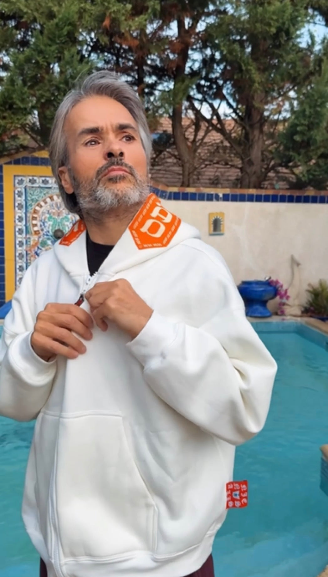 LE GOHEL White & Orange - Hoodie Limited Edition