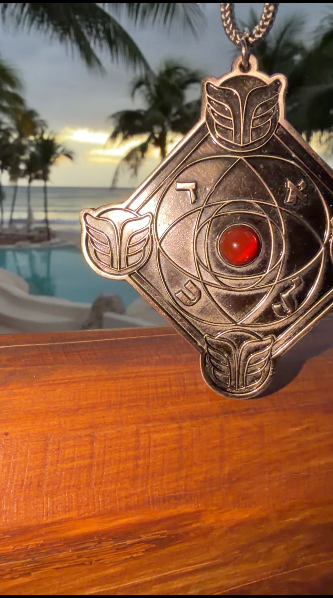 FERRUM AXIS — RED AGATE EDITION

TALISMAN KABBALISTIQUE MYSTIQUE