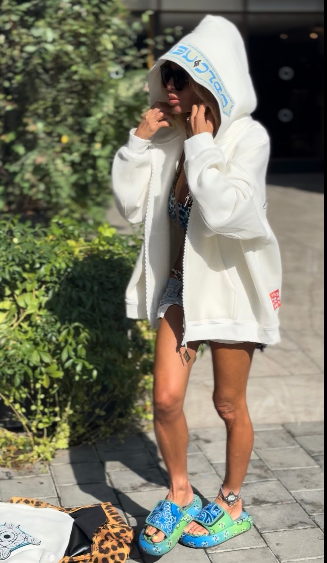 LE GOHEL Off-White &amp; Blue - Hoodie Limited Edition