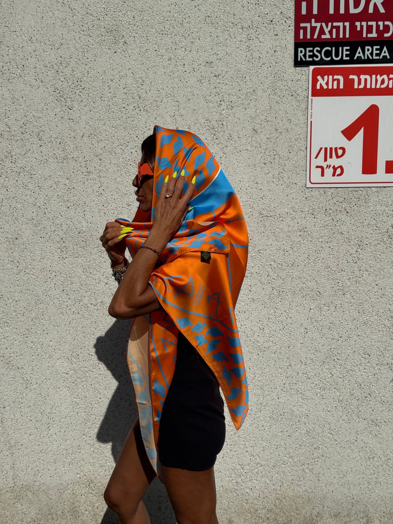 TRINITY Blue &amp; Orange - Mamy Dolly Prayer Schwal Limited Edition