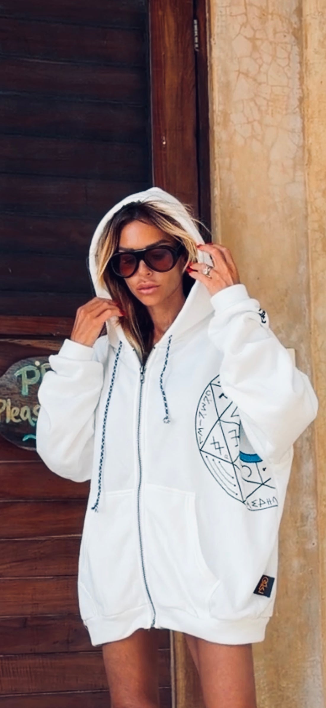 RAZIEL — ALBA TRINITY

White Edition