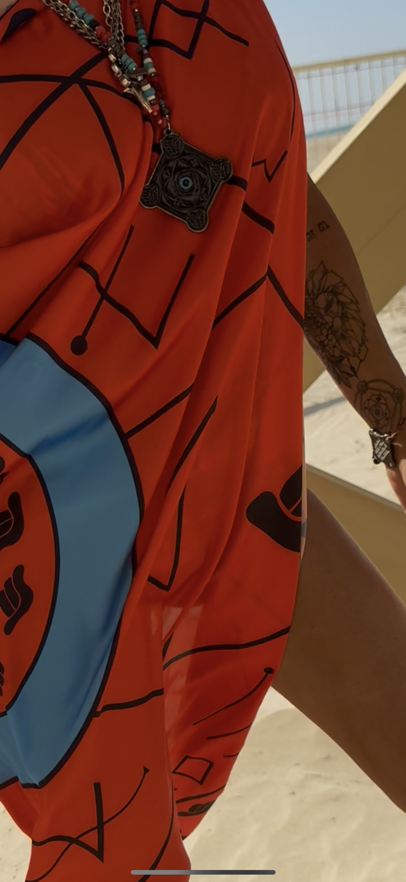 TRINITY Red - Mamy Dolly Prayer Schwal Limited Édition