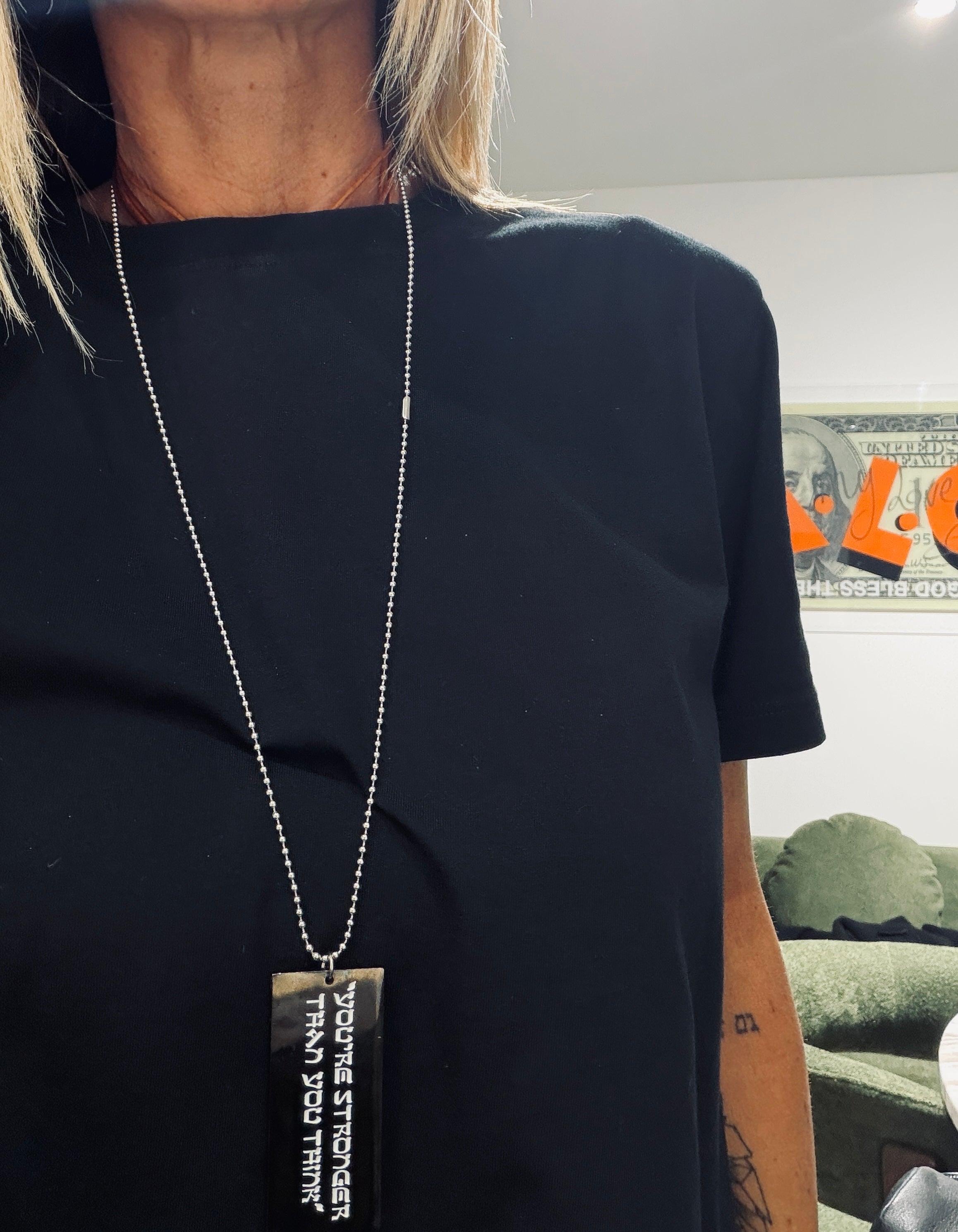 Pendentif Plaque SHEFA DOLLAR Full Orange - Collection Collier Militaire – Édition Mythique de L&