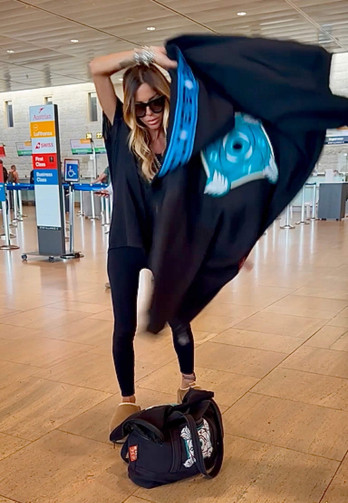 LE GOHEL Black &amp; Blue - Hoodie Limited Edition