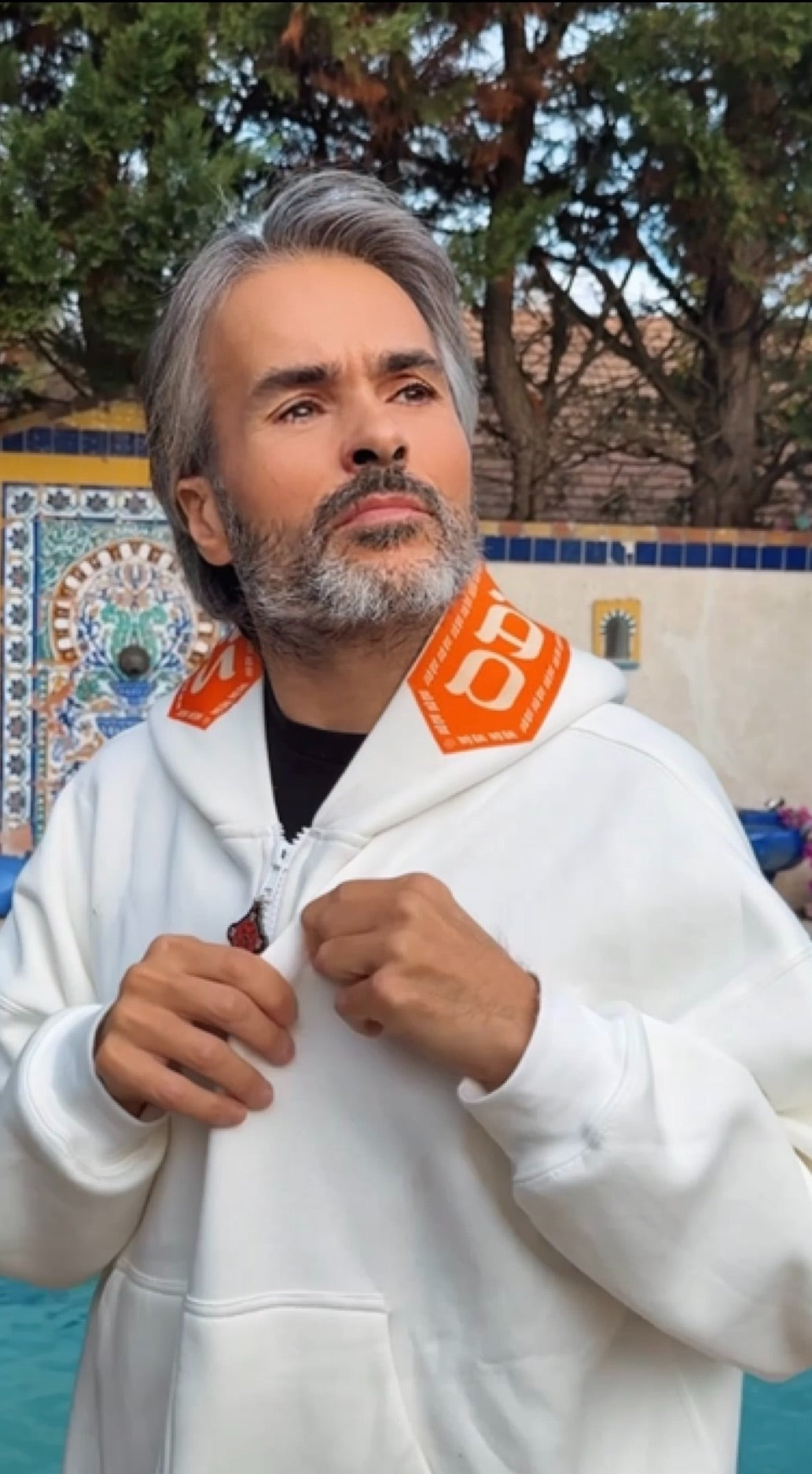 LE GOHEL White &amp; Orange - Hoodie Limited Edition