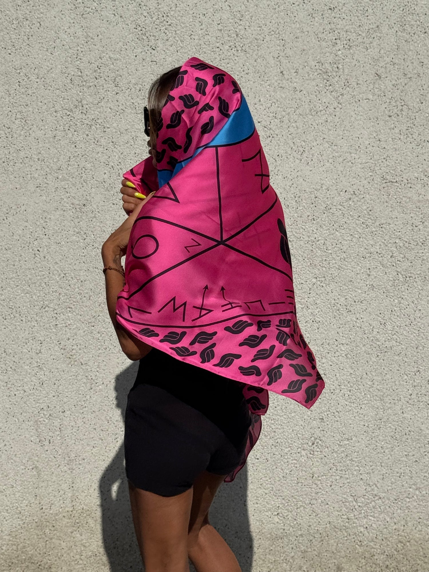 TRINITY Pink - Mamy Dolly Prayer Schwal Limited Edition