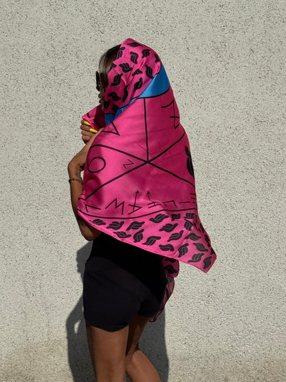 TRINITY Pink - Mamy Dolly Prayer Schwal Limited Edition