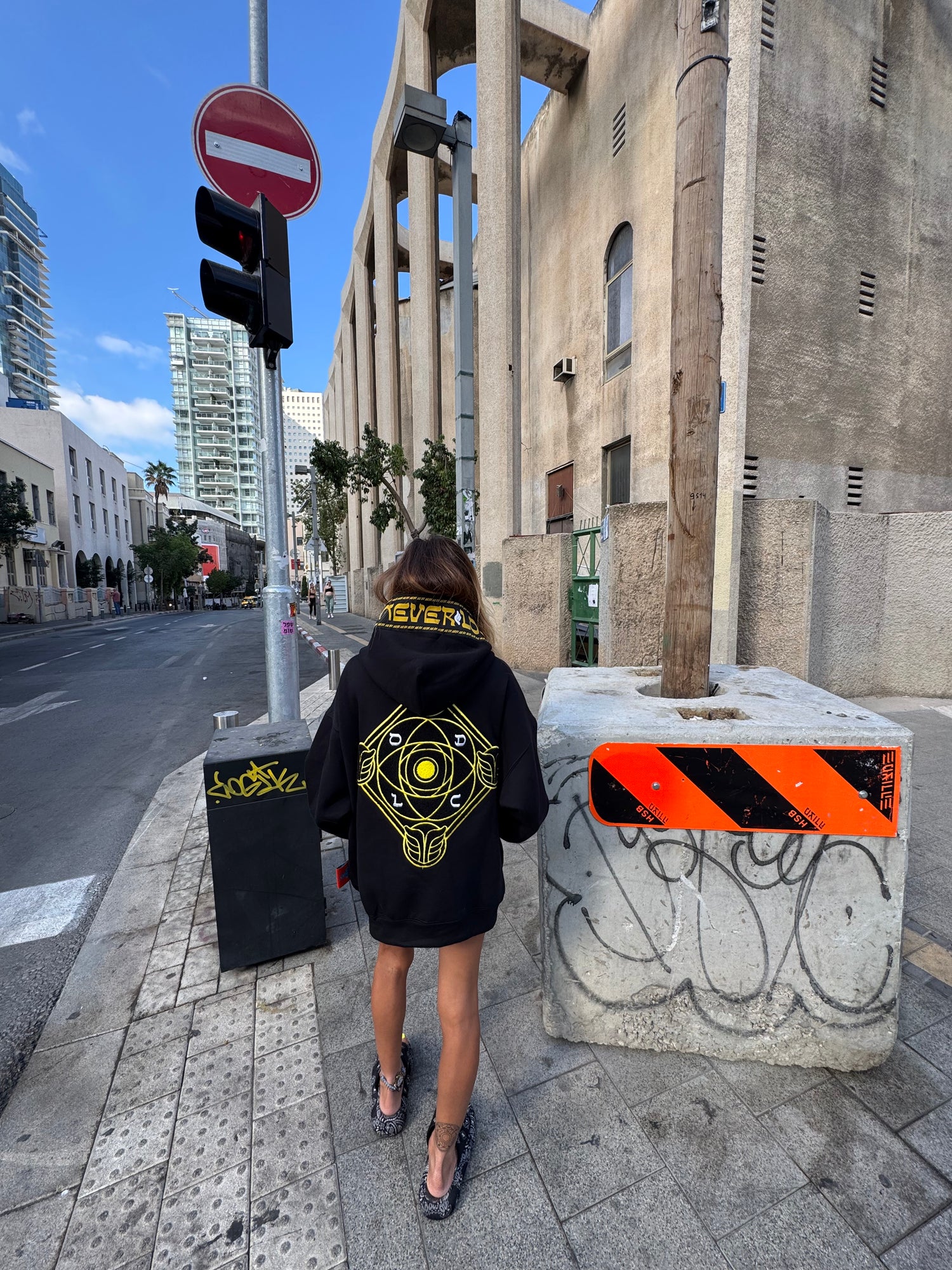 LE GOHEL Black &amp; Gold - Hoodie Limited Edition