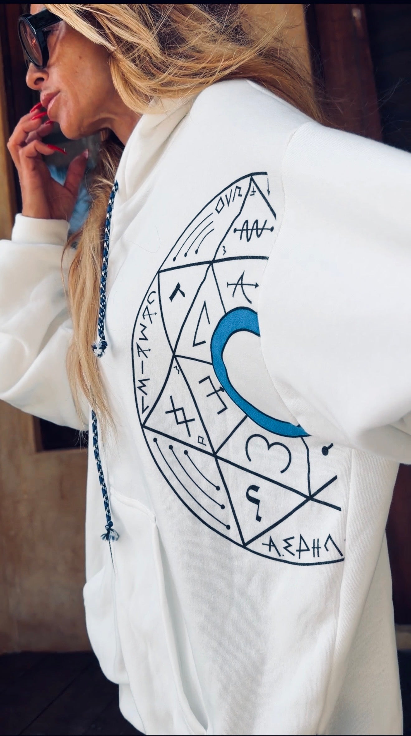 RAZIEL — ALBA TRINITY

White Edition