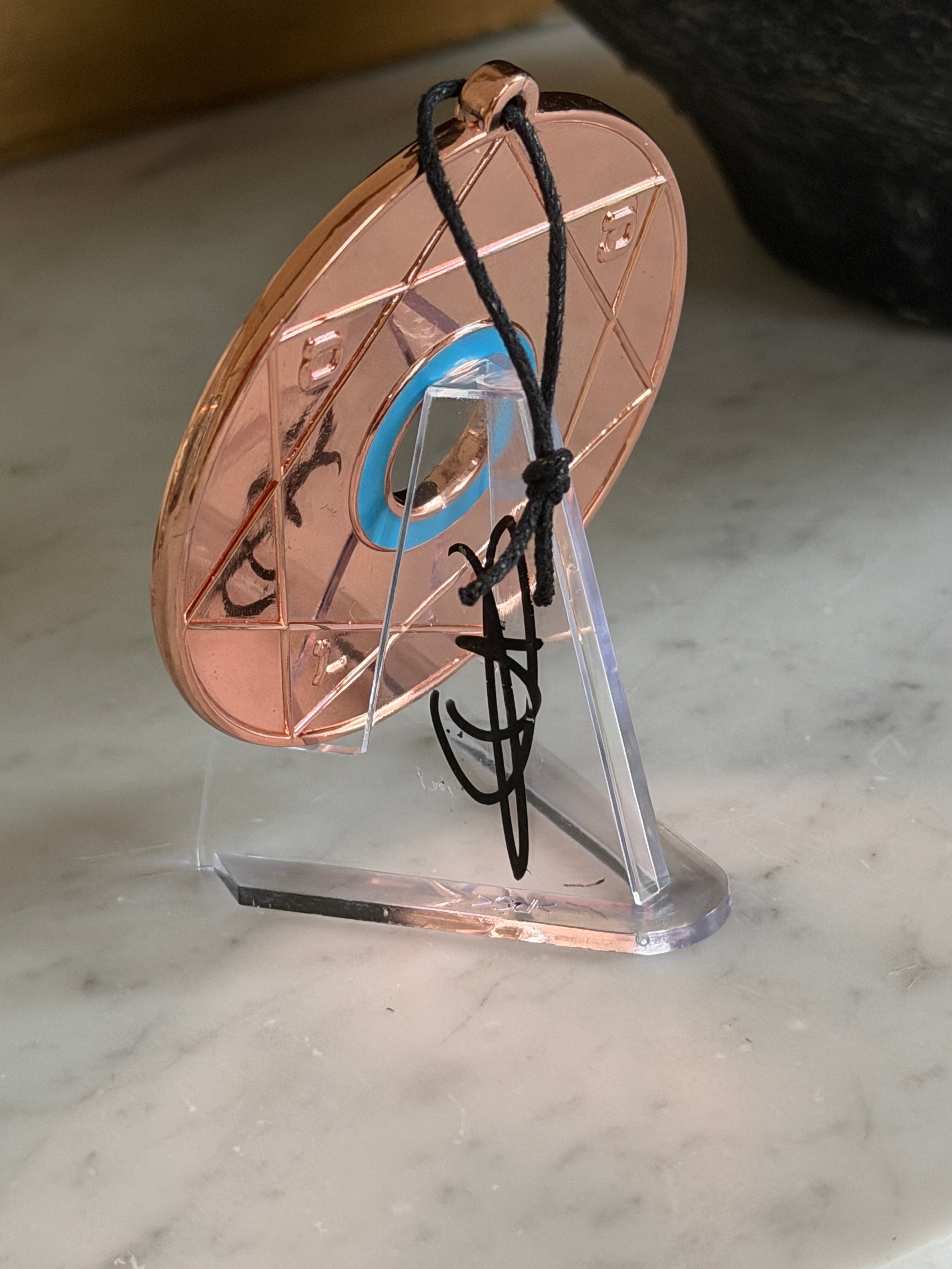 Chevalet Pentacle de Stabilité et de Vérité TRINITY Bronze - La roue des 7 sceaux - Édition signée de la main de la CONNAISSANCE - Limited Edition