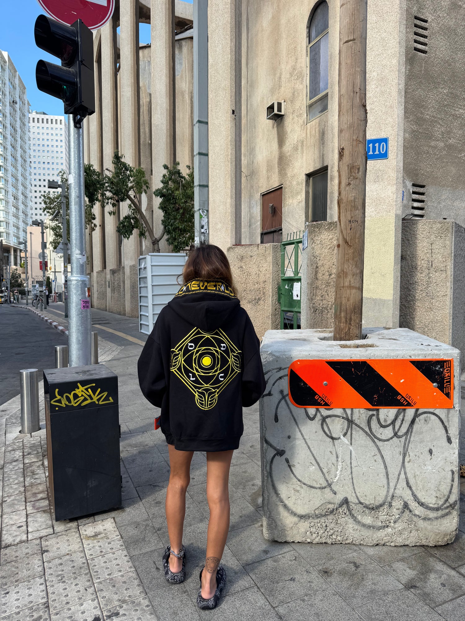 LE GOHEL Black &amp; Gold - Hoodie Limited Edition