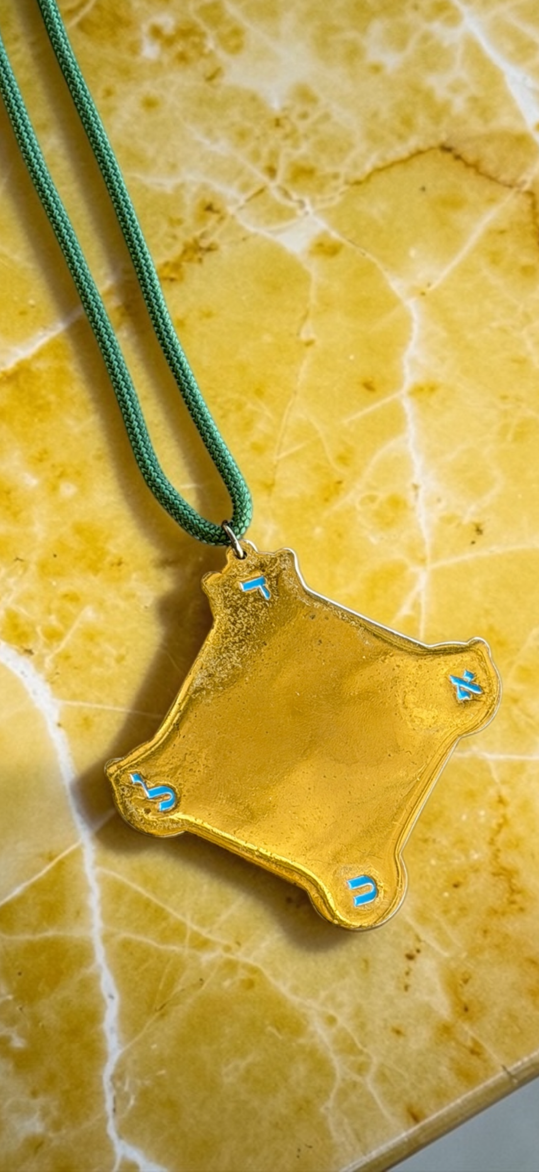 🟢🜂 OPHAL RAZIEL

Talisman Mystique &amp; KabbalistiqueLaiton Or Vieilli · Vert Émeraude · Yellow Opal — Stone of Wisdom