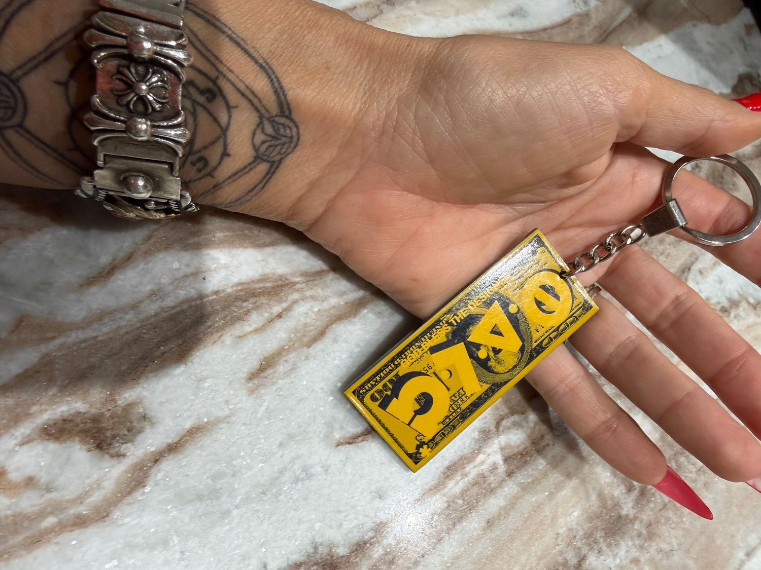 Porte-clé SHEFA KEY Full Yellow – Édition Mythique de L&