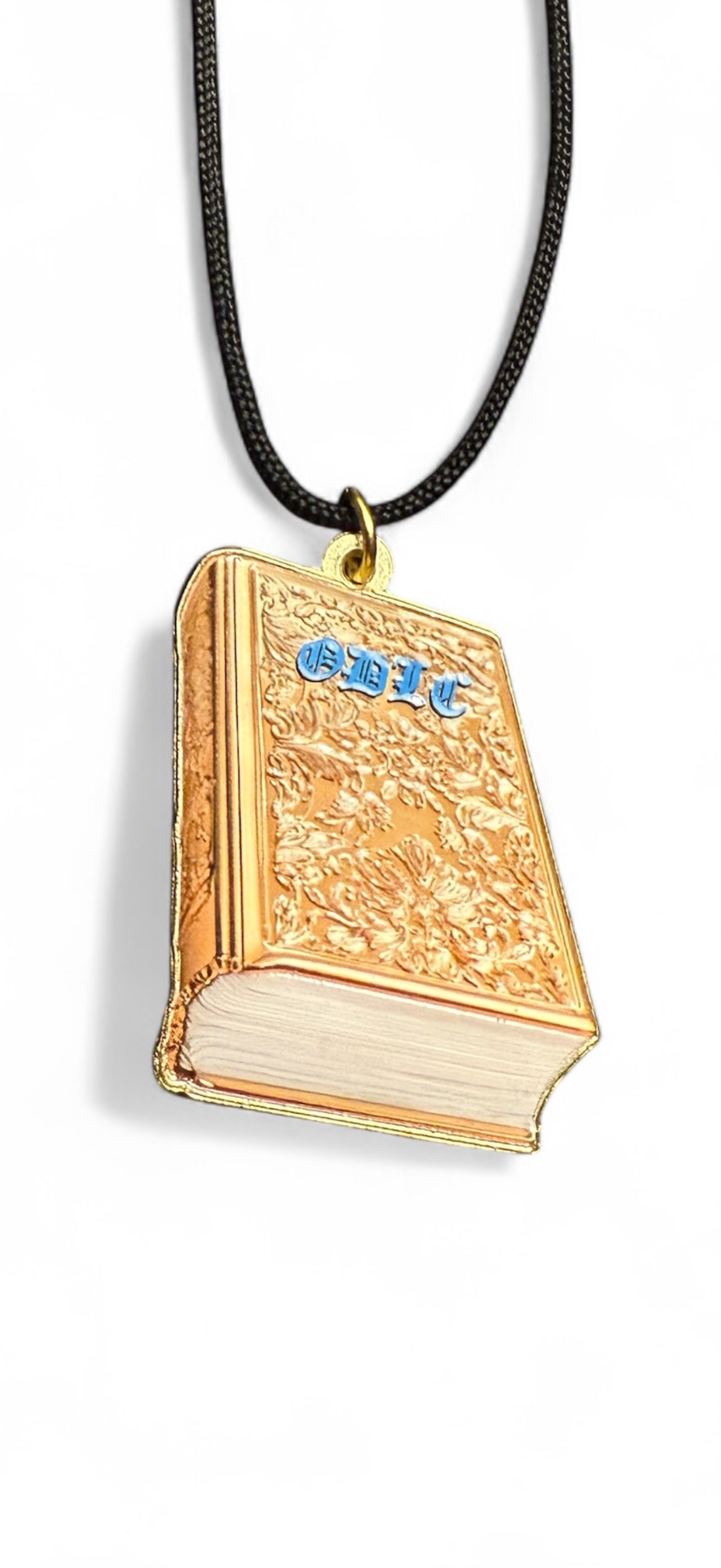LE LIVRE DE LA CONNAISSANCE -ÉDITION OR ￼