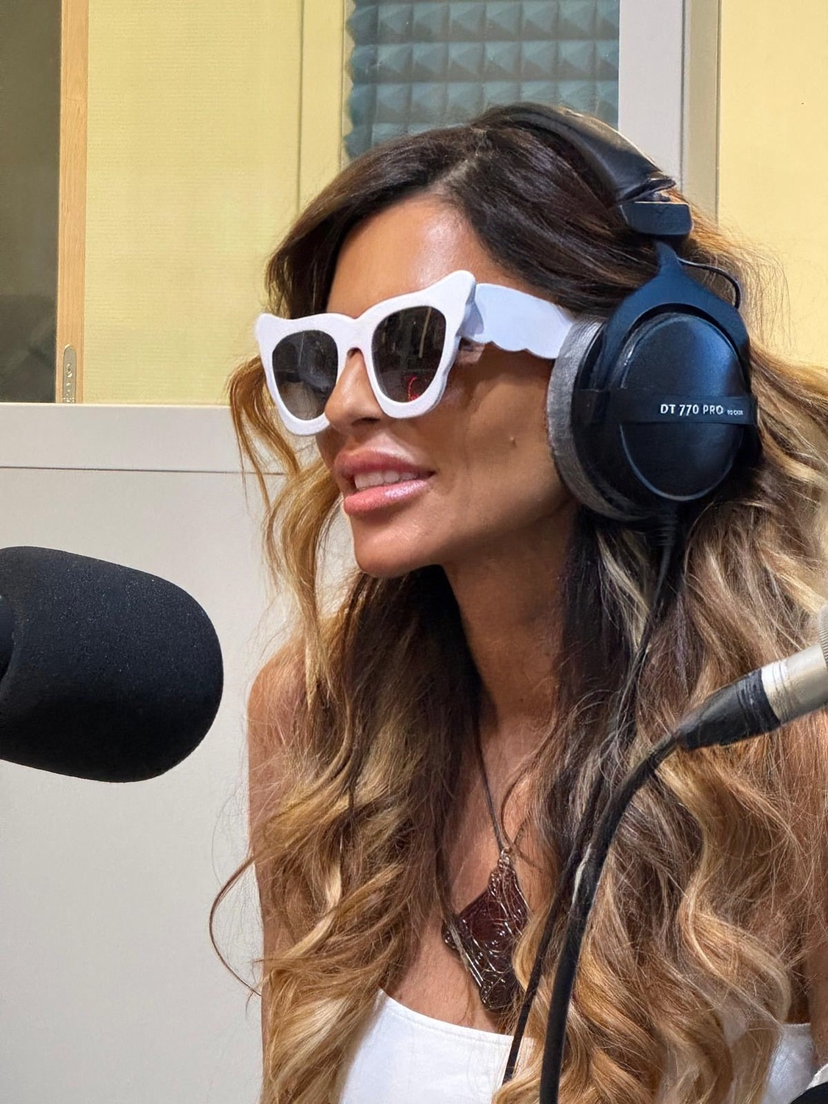 Eyewear ANGELES Blanc X JESSILANN PARIS