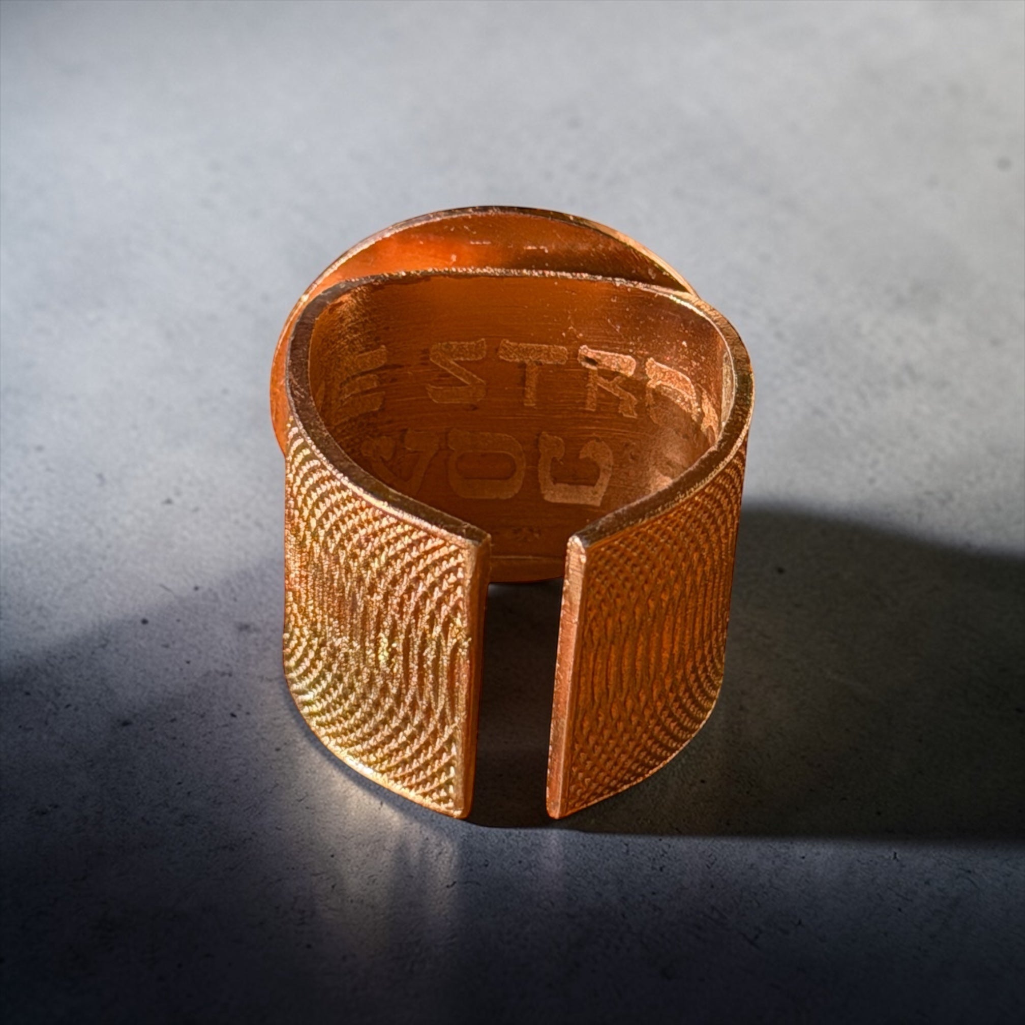 TRINITY — SCEAU SALOMONIEN ORDO TENEBRAE

Bronze — Pierre Obsidienne Noire