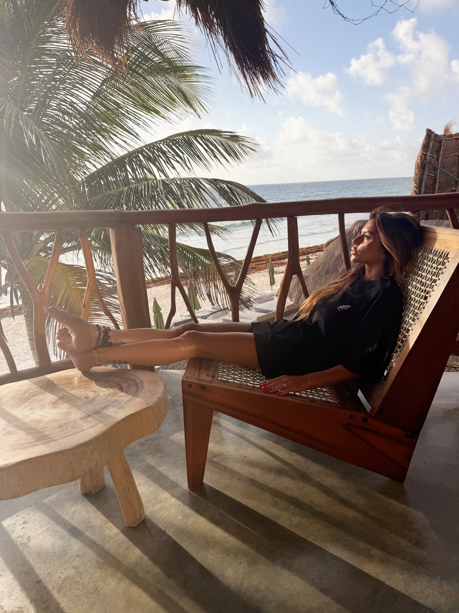 BACK OF KNOWING-BLACK EDITION