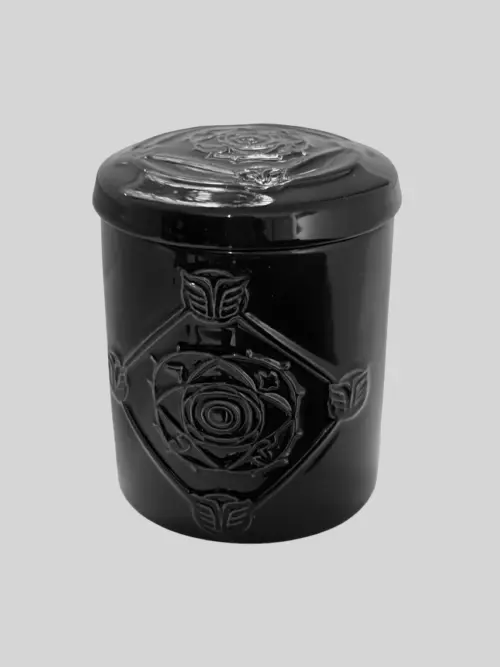 Bougie Nertamid Noire parfumée Miel Cannelle