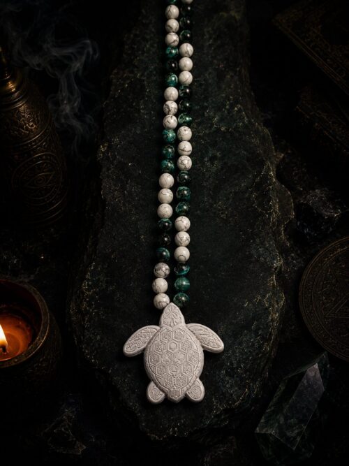 MAAYANS — SEA TURTLE
HOWLITE & GREEN TIGER’S EYE EDITION